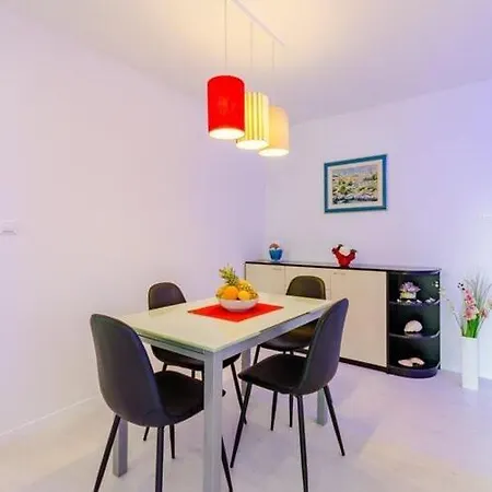 Apartament Luce Mala St - With Terrace