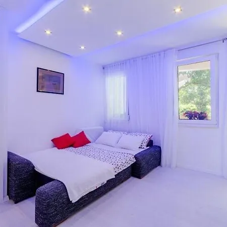 Luce Mala St - With Terrace * سبليت