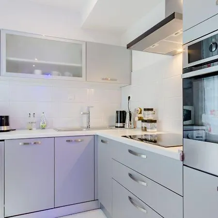 Appartamento Luce Mala St - With Terrace *